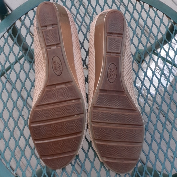 Bundle ,Anne Klein ,Calvin Klein wedges.1.5"heels - Picture 7 of 8